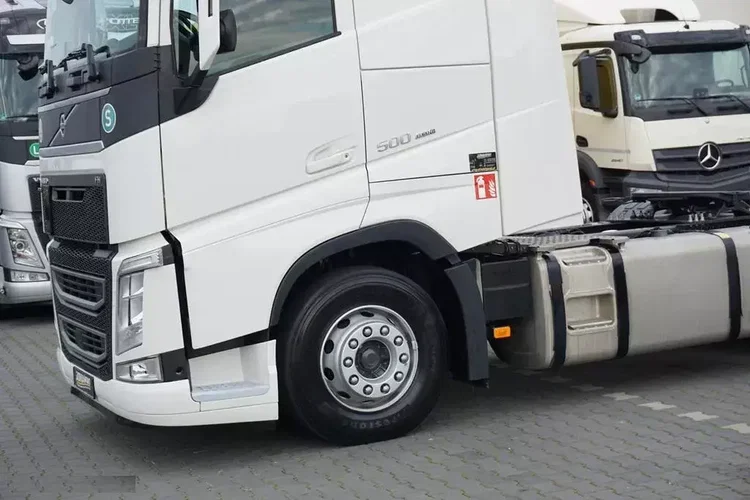 Volvo FH / 500 / EURO 6 / ACC / XL / I -COOL / MAŁY PRZEBIEG zdjęcie 27