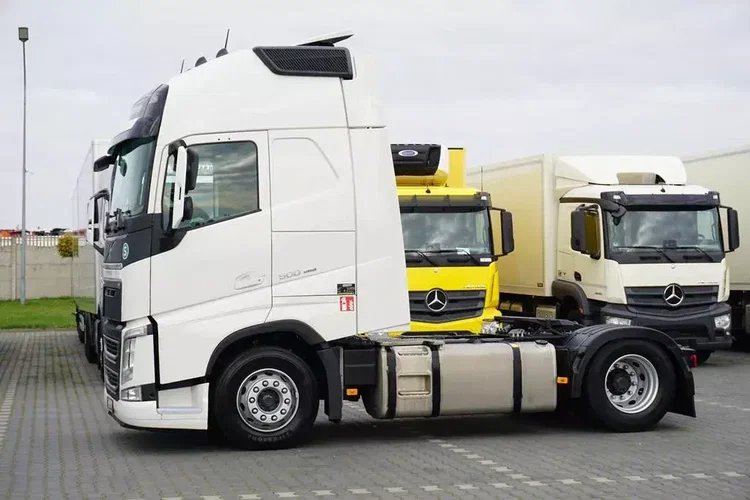 Volvo FH / 500 / EURO 6 / ACC / XL / I -COOL / MAŁY PRZEBIEG zdjęcie 3