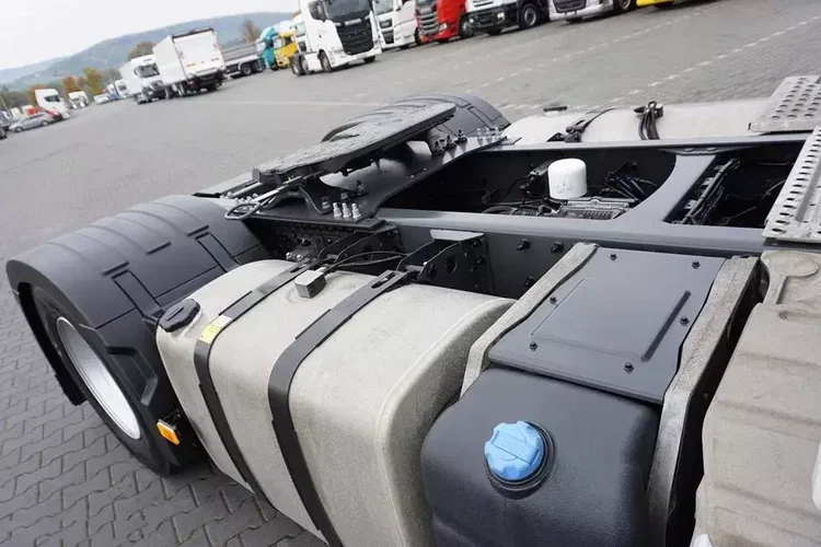 Volvo FH / 500 / EURO 6 / ACC / XL / I -COOL / MAŁY PRZEBIEG zdjęcie 36