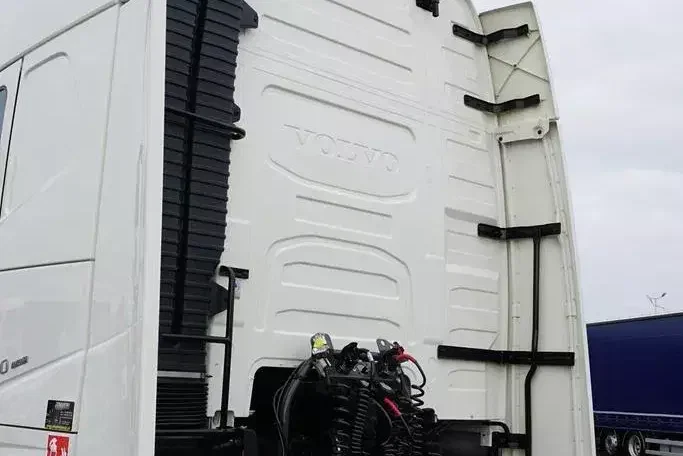 Volvo FH / 500 / EURO 6 / ACC / XL / I -COOL / MAŁY PRZEBIEG zdjęcie 38