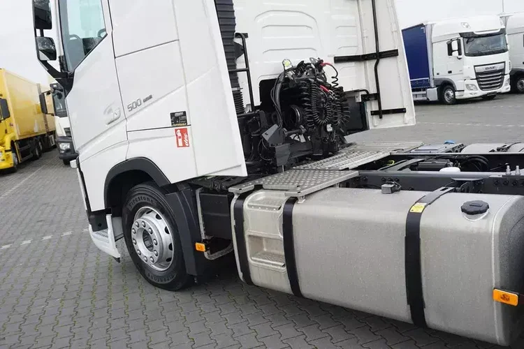 Volvo FH / 500 / EURO 6 / ACC / XL / I -COOL / MAŁY PRZEBIEG zdjęcie 39