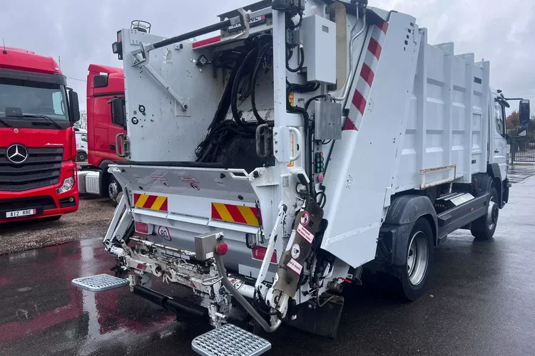 Mercedes ATEGO 1524 ZOELLER MINI XL zdjęcie 8