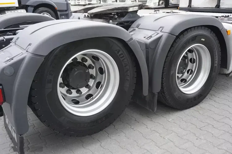 MAN TGX 28.510 6x2 / Kab. Sypialna / / DMC 65 t zdjęcie 12