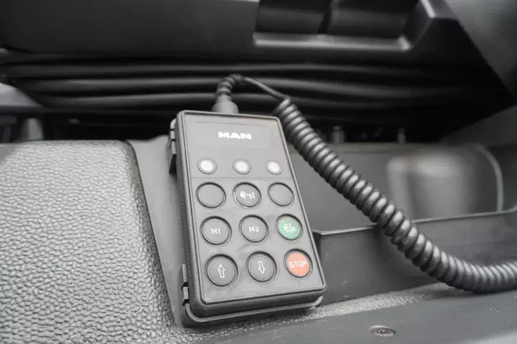 MAN TGX 28.510 6x2 / Kab. Sypialna / / DMC 65 t zdjęcie 18