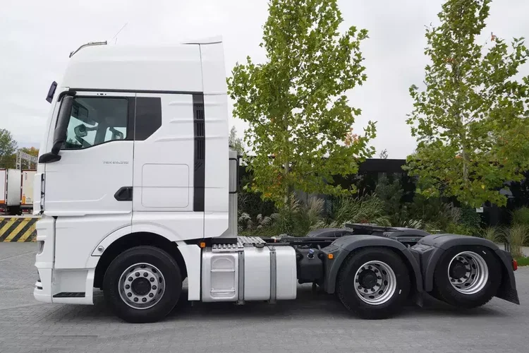 MAN TGX 28.510 6x2 / Kab. Sypialna / / DMC 65 t zdjęcie 2