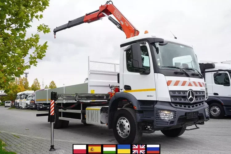 Mercedes Arocs 1830 / Platforma 16 EPAL / HDS Fassi 155 / Zasięg 8 m / Udźwig 6160 kg zdjęcie 1