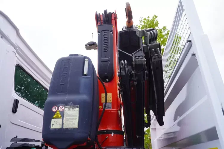 Mercedes Arocs 1830 / Platforma 16 EPAL / HDS Fassi 155 / Zasięg 8 m / Udźwig 6160 kg zdjęcie 18