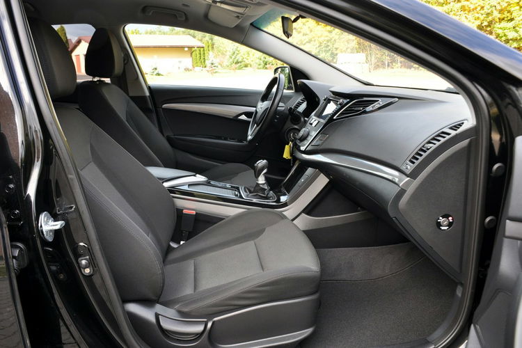 Hyundai i40 1.7CRDi(136KM) Led Duża Navi Welur Reling IWłaściciel Alu16"ASO zdjęcie 17
