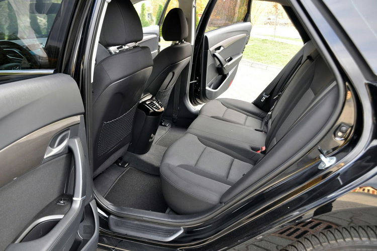 Hyundai i40 1.7CRDi(136KM) Led Duża Navi Welur Reling IWłaściciel Alu16"ASO zdjęcie 20