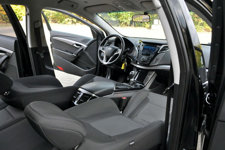 Hyundai i40 1.7CRDi(136KM) Led Duża Navi Welur Reling IWłaściciel Alu16"ASO zdjęcie 23