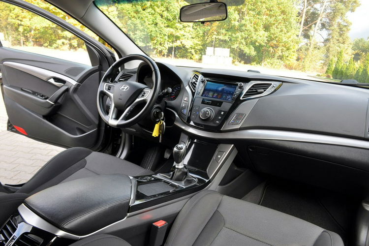Hyundai i40 1.7CRDi(136KM) Led Duża Navi Welur Reling IWłaściciel Alu16"ASO zdjęcie 24
