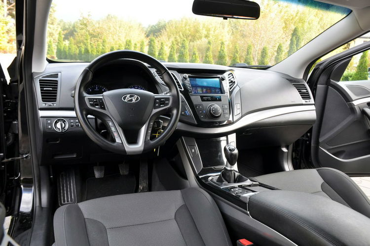 Hyundai i40 1.7CRDi(136KM) Led Duża Navi Welur Reling IWłaściciel Alu16"ASO zdjęcie 28
