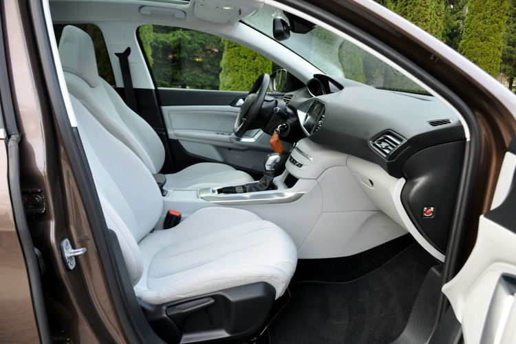 Peugeot 308 SW 2.0HDi(150KM) Full Led Navi Kamera Panorama BLS Welur Reling Alu17"ASO zdjęcie 17