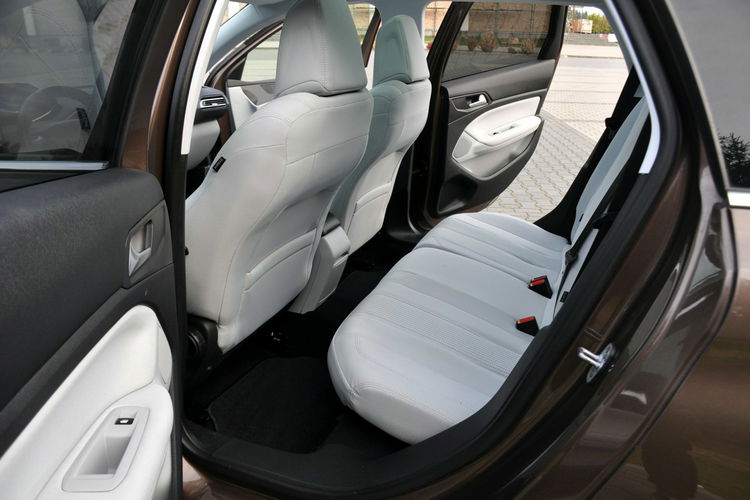 Peugeot 308 SW 2.0HDi(150KM) Full Led Navi Kamera Panorama BLS Welur Reling Alu17"ASO zdjęcie 20