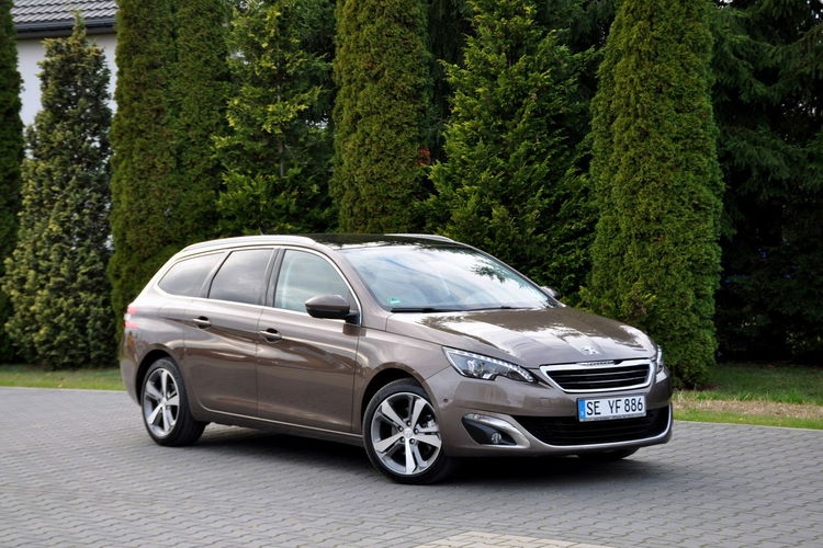 Peugeot 308 SW 2.0HDi(150KM) Full Led Navi Kamera Panorama BLS Welur Reling Alu17"ASO zdjęcie 3