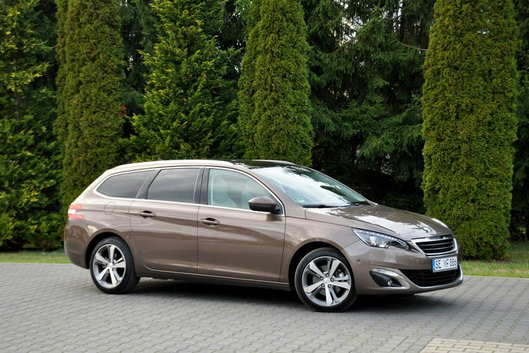Peugeot 308 SW 2.0HDi(150KM) Full Led Navi Kamera Panorama BLS Welur Reling Alu17"ASO zdjęcie 4