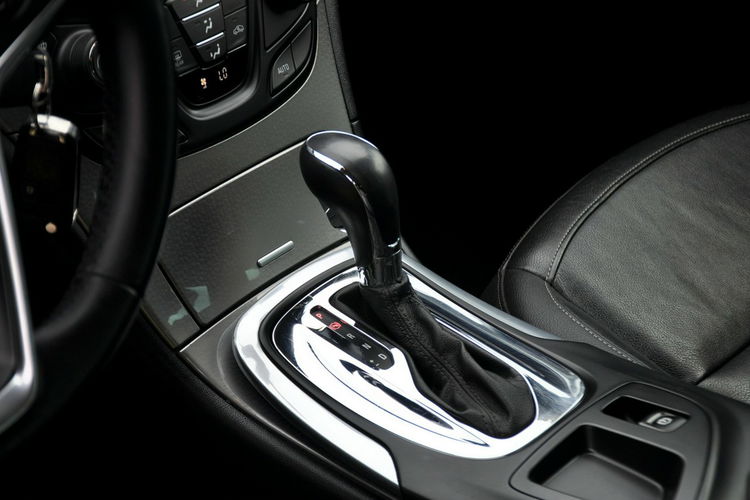 Opel Insignia 1.6CDTi(136KM) Lift Led Navi Skóry 2xParktronik I Wł Reling Alu18"ASO zdjęcie 33