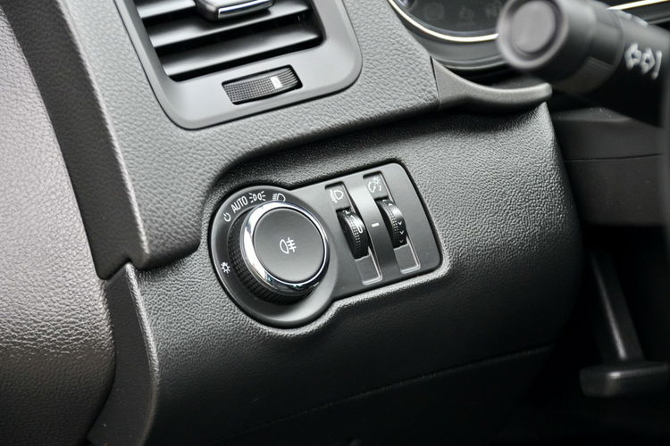 Opel Insignia 1.6CDTi(136KM) Lift Led Navi Skóry 2xParktronik I Wł Reling Alu18"ASO zdjęcie 34