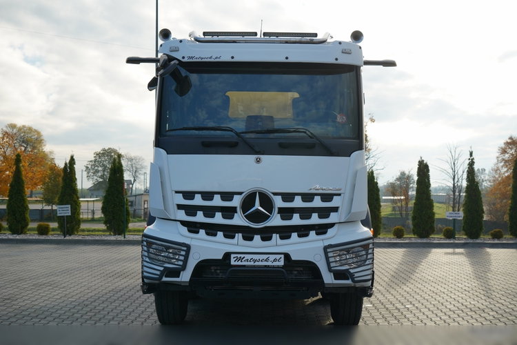 Mercedes AROCS 3243 / 8x4 / WYWROTKA  DWUSTRONNA 6.2 M / HYDROBURTA / HYDROKLAPA / AUTOMAT / OPONY 100% /  EURO 6 / 2021 zdjęcie 17