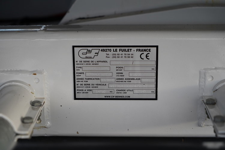 Mercedes AROCS 3243 / 8x4 / WYWROTKA  DWUSTRONNA 6.2 M / HYDROBURTA / HYDROKLAPA / AUTOMAT / OPONY 100% /  EURO 6 / 2021 zdjęcie 31