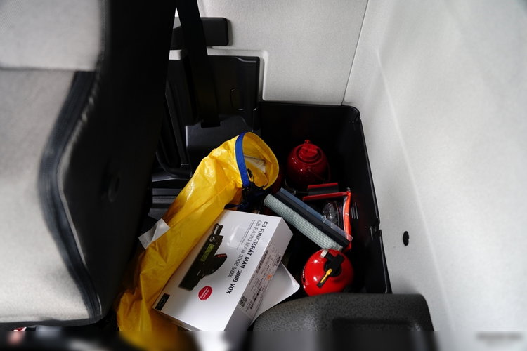 MAN TGS 41.480 / 8X8 / WYWROTKA / 21, 5 M3 / AUTOMAT / FABRYCZNIE NOWY / BOGATE WYPOSAŻENIE / DOSTĘPNY OD RĘKI / 2026 / zdjęcie 35