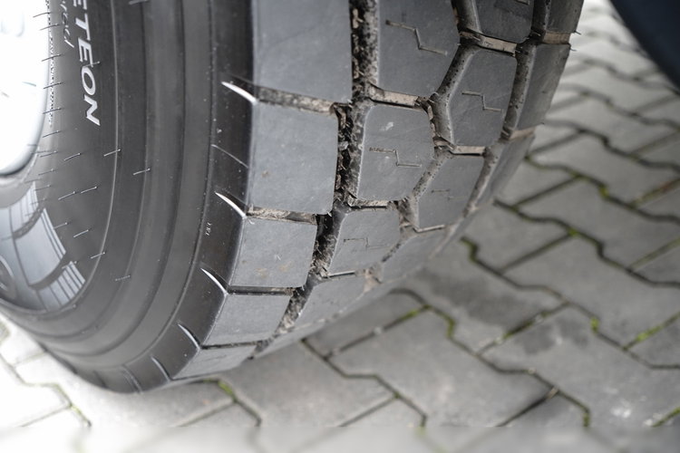 MAN TGS 41.480 / 8X6 / WYWROTKA / S1 - TYLNOZSYP / AUTOMAT / FABRYCZNIE NOWY / DOSTĘPNY OD RĘKI / BOGATE WYPOSAŻENIE / ZŁOTY METALIK / zdjęcie 20