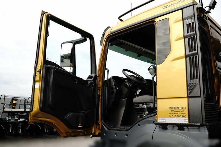 MAN TGS 41.480 / 8X6 / WYWROTKA / S1 - TYLNOZSYP / AUTOMAT / FABRYCZNIE NOWY / DOSTĘPNY OD RĘKI / BOGATE WYPOSAŻENIE / ZŁOTY METALIK / zdjęcie 24