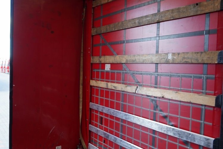 Mercedes -BENZ ACTROS 2545 / ZESTAW TANDEM 120 M3 / PRZEJAZDOWY /  6x2 / OŚ PODNOSZONA / BIG SPACE / WIELTON / 2021  zdjęcie 32