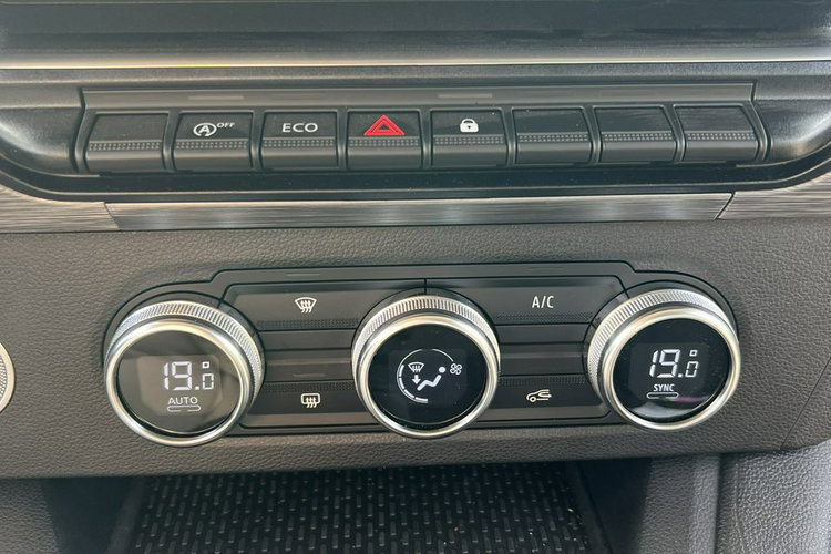 Renault Kangoo Bdb wyposażenie zdjęcie 23