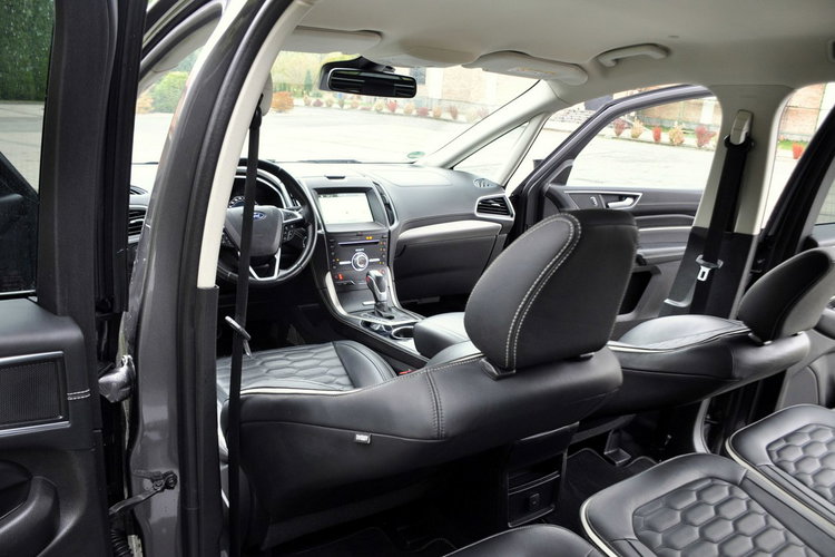 Ford S-Max 2.0TDCI(180KM) Vignale Radar Full Led Navi Kamera Skóry Alu19"ASO zdjęcie 29