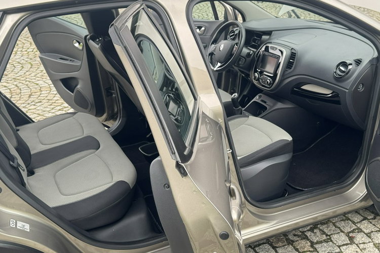 Renault Captur 0.9 Turbo 90KM z Niemiec - Nawigacja, , GWARANCJA 1 ROK zdjęcie 19