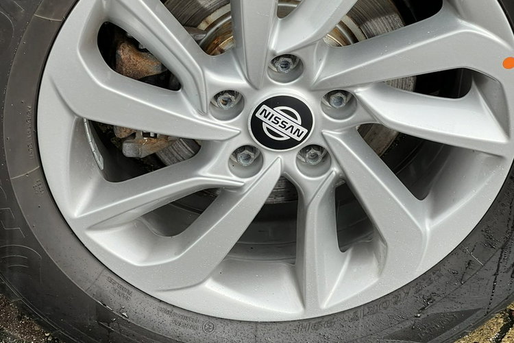 Nissan Qashqai Mały przebieg zdjęcie 11