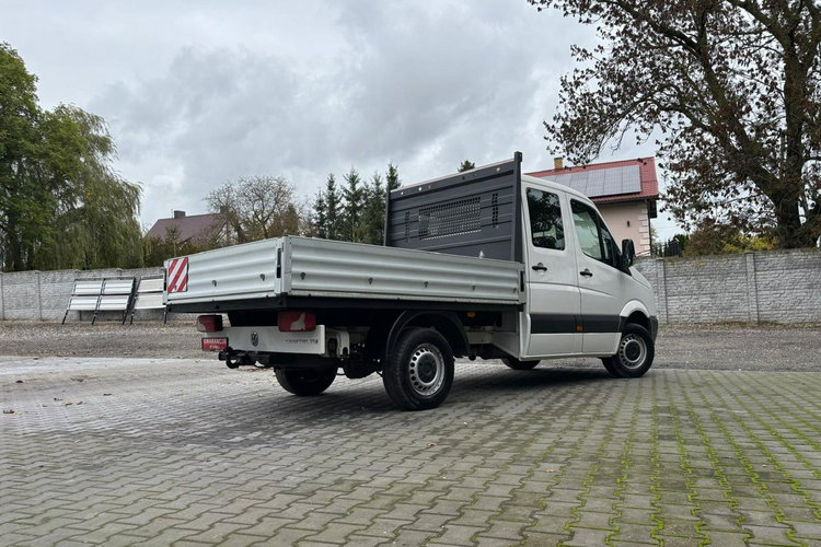 Volkswagen Crafter 2.0 140KM 2014 Skrzynia Hak Brygadówka 7 osobowy zdjęcie 3