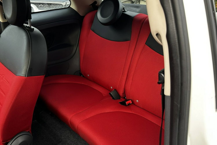 Fiat 500 1.4 Automat 100KM Klima Czerwone wnętrze + dach Alu 15 zdjęcie 9