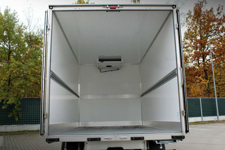 Ford Transit Transit bliźniak chłodnia 8 euro palet agregat Carrier Xarios 200 zdjęcie 18