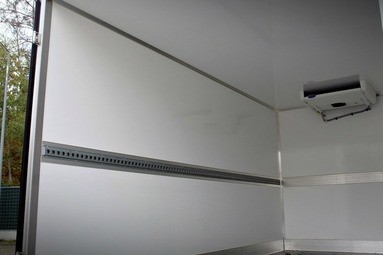 Ford Transit Transit bliźniak chłodnia 8 euro palet agregat Carrier Xarios 200 zdjęcie 20