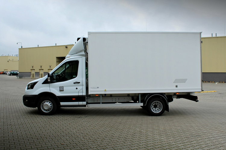 Ford Transit Transit bliźniak chłodnia 8 euro palet agregat Carrier Xarios 200 zdjęcie 3