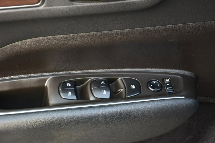 Koleos Led Pure Vision 4x4 Skóry duża Navi Kamera el.klapa ASO RENAULT zdjęcie 28