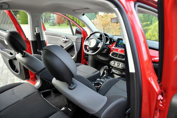 Fiat 500x 1.6i(110KM) Kolorowa Navi Parktronik Welur Chrom Reling I Wł Alu17"ASO zdjęcie 24