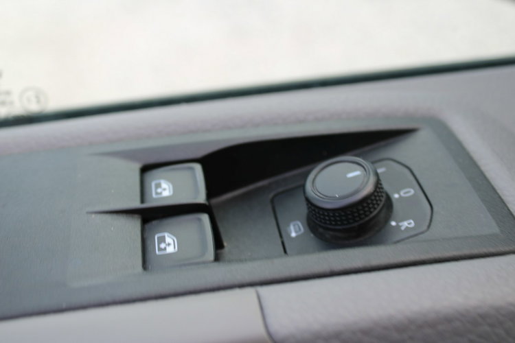 Volkswagen Crafter F-vat L2H2 zdjęcie 10