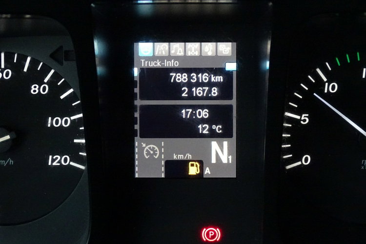 Mercedes ANTOS 1827 Kontener Sprowadzony Euro 6 Książka Serwisowa , 24 Euro Palety , Klima, Blokada Mostu, Półsypialka zdjęcie 11