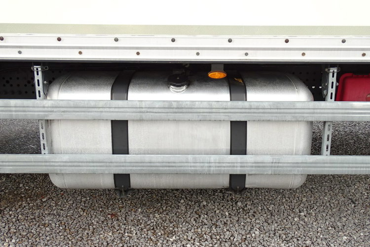 Mercedes ANTOS 1827 Kontener Sprowadzony Euro 6 Książka Serwisowa , 24 Euro Palety , Klima, Blokada Mostu, Półsypialka zdjęcie 8