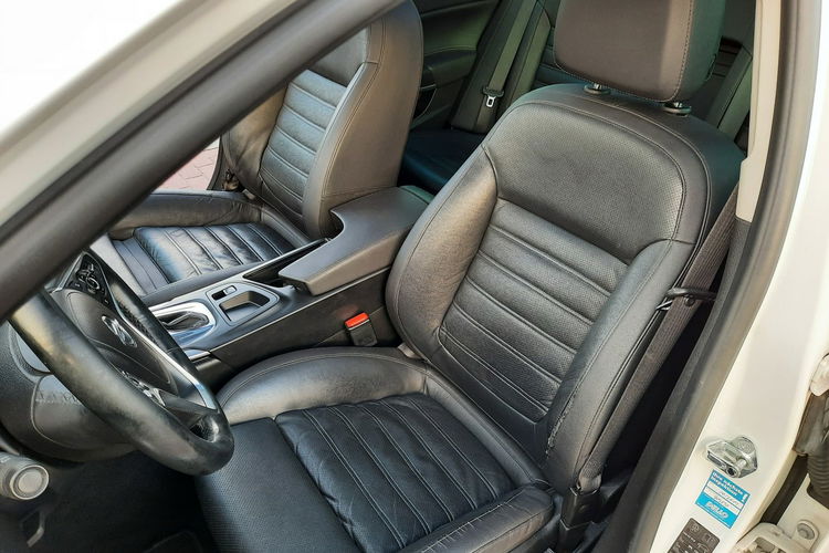 Opel Insignia / PEŁNA OPCJA / Serwis ASO / Zarejestrowana zdjęcie 12
