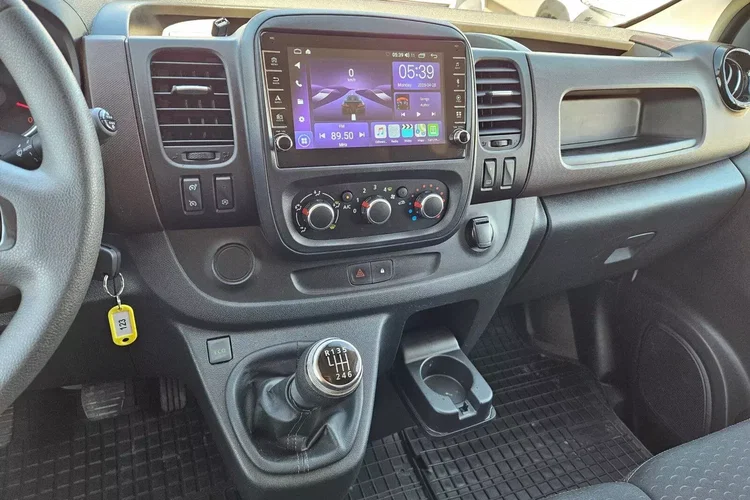 Renault Trafic L2H1 74900zł NETTO Brygadówka 6 osób 2.0dCi/120KM zdjęcie 19