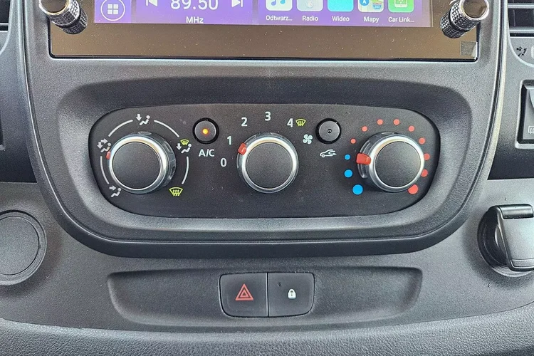 Renault Trafic L2H1 74900zł NETTO Brygadówka 6 osób 2.0dCi/120KM zdjęcie 22