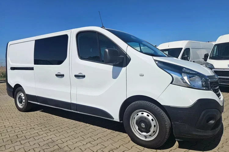 Renault Trafic L2H1 74900zł NETTO Brygadówka 6 osób 2.0dCi/120KM zdjęcie 3