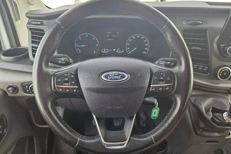 Ford transit L4H3 69900zł NETTO Brygadówka 6 osób 2.0TdCi/131KM zdjęcie 21