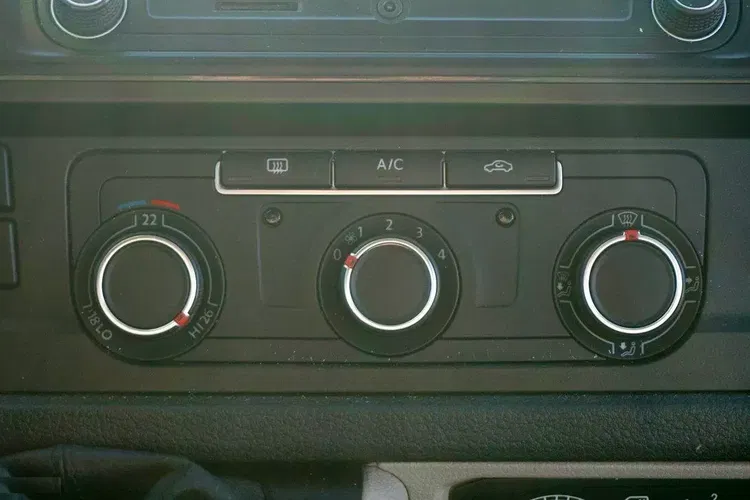 Volkswagen transporter zdjęcie 23