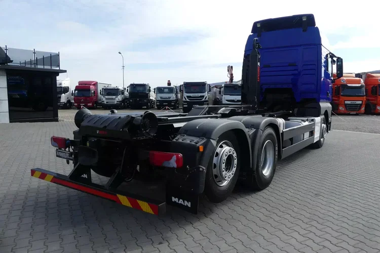 MAN TGX 26.400 / 6x2 / HAKOWIEC / HIAB MULTILIFT / EURO 6 / zdjęcie 10