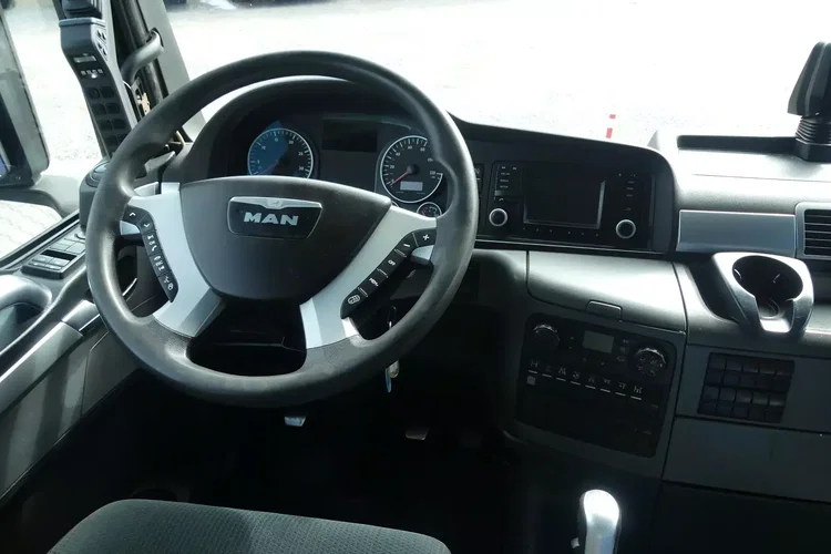 MAN TGX 26.400 / 6x2 / HAKOWIEC / HIAB MULTILIFT / EURO 6 / zdjęcie 24